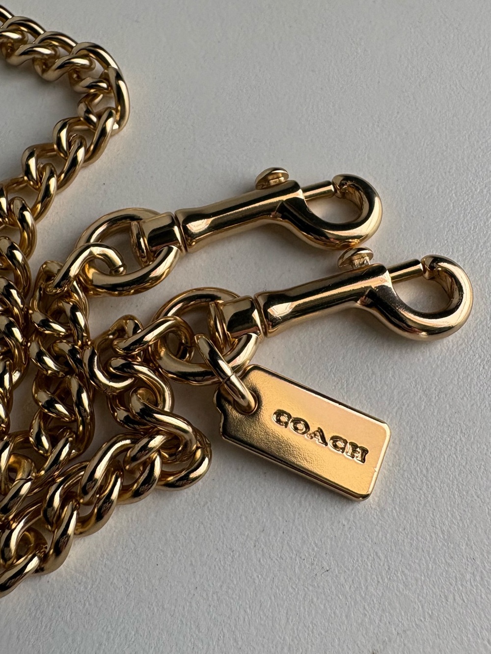 Coach gold chain crossbody
strap - Picture 5 of 10